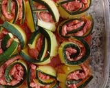 Foto del paso 5 de la receta: Pastel de calabacín y carne picada al horno🍲