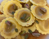 Foto del paso 2 de la receta: Tortellini relleno de calabaza y cebolla