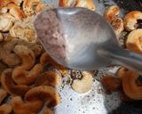 A picture of step 4 of Paper roasted nuts.
