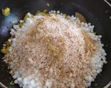 A picture of step 4 of Sabudana khichdi.
