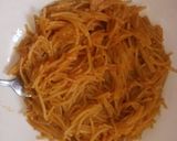 صورة لخطوة 3 من وصفة بالشعيرية/اندومي منزلية 😋