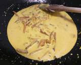 Strozzapreti with speck and saffron recipe step 2 photo