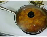 A picture of step 8 of Basa fish fillet curry with parsley.
