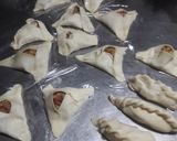 Foto del paso 6 de la receta: Empanadas "Pirok" con carne de cerdo, cebollas y repollo..🇦🇷😋