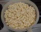 Foto langkah ke 4 dari resep Macaroni Schotel Kukus / Panggang.