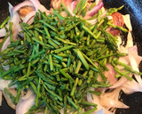 Foto del paso 2 de la receta: Col ♻️ con salsa de espárragos silvestres