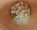 ড্রাই ফ্রুট দিয়ে গুড়ের পায়েস (Dry fruit diye gurer payesh recipe in Bengali) রেসিপি ধাপ - 1 ছবি