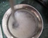 A picture of step 4 of Raw Milk Lassi.
