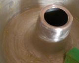 Foto langkah ke 7 dari resep Bolu marmer choco pattern.