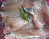 Foto del paso 2 de la receta: Dorada al azafrán