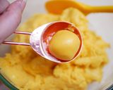 Foto langkah ke 3 dari resep Custard Cookies.