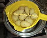 Foto del passaggio 1 della ricetta Patate in padella al rosmarino