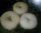Foto langkah ke 5 dari resep Donut Kentang.