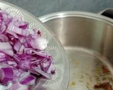 A picture of step 4 of Wheat kothuparatha.