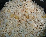 Foto langkah ke 8 dari resep Nasi Goreng.