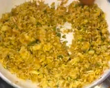 இனிப்பு மற்றும் சிக்கன் ஸ்டப்டு இடியாப்பம் ரெசிபி ஸ்டேப் 6 புகைப்படம்