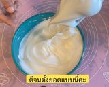 รูปขั้นตอนการทำที่ 7 ของ เค้กโรลชาเขียว🐛