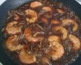 Foto langkah ke 3 dari resep Udang Saus Lada Hitam.