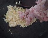 Foto langkah ke 4 dari resep Pizza goreng.