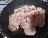 Foto del paso 2 de la receta Filetes de lomo con nata y mostaza
