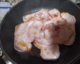 Foto del paso 2 de la receta: Filetes de lomo con nata y mostaza