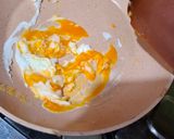 Foto langkah ke 2 dari resep Nasi Goreng Minyak Wijen.