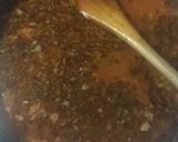Foto del paso 2 de la receta: Cocina en crisis: Guiso de arroz amarillo coronado con 1 huevo