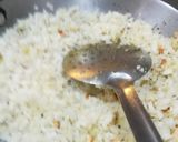 A picture of step 3 of Banaras style choora (poha)matar.