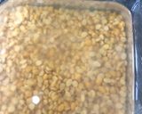 A picture of step 1 of Kado or dal chana.
