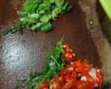 Foto langkah ke 1 dari resep Nasi Goreng Daun Jeruk.