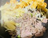 竹筍豆包燒梅花肉的食譜步驟1照片