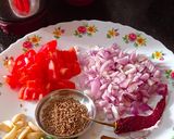 A picture of step 1 of Mix Veg Kolhapuri.