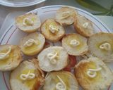 Gambar langkah 3 resipi Mini burger.