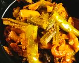 A picture of step 4 of Bhindi do pyaza 😋😋😋😋🥰❤️.