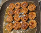 A picture of step 4 of 🍔Lamb Chilli Burgers🍔.