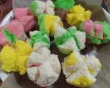 Foto langkah ke 4 dari resep Bolu kukus anti gagal.