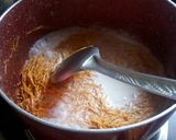A picture of step 4 of Seviyan kheer.