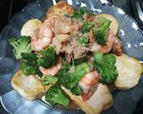 Foto langkah ke 5 dari resep 9. Brokoli Udang & Tofu dengan Kuah Wijen (simple & enak !).