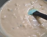 Foto del paso 3 de la receta: Budín de yogur, peras y pasas súper húmedo