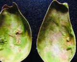 A picture of step 1 of Avocado nuts smoothie.