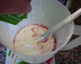 Foto del paso 2 de la receta: Helado de frutilla fácil