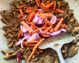 Gambar langkah 6 resipi Daging Korban Goreng Kunyit.