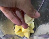 Foto langkah ke 2 dari resep Gamjajeon (Korean Potato Pancake).