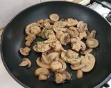 Foto del paso 2 de la receta: Cinta de lomo fresca con champiñón