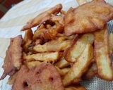 A picture of step 8 of Indian fries pakory😋😋😋😋.