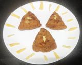 A picture of step 8 of Aloo matar Shingara.