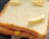 A picture of step 3 of Pizza sandwich.