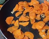 Foto langkah ke 2 dari resep Tumis Sayur Pelangi.