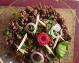 A picture of step 2 of Bhuna hua qeema.