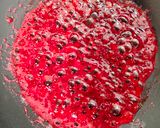 Foto langkah ke 2 dari resep Strawberry Cheese Muffin.